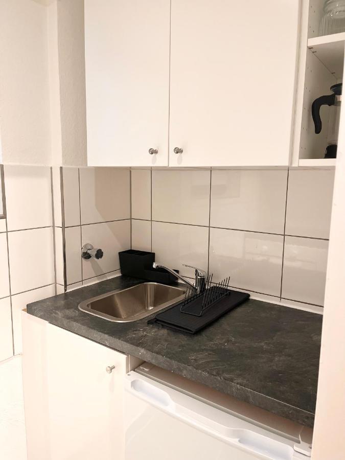 Gemuetliches Zentrales Apartment 2 Min Bis Du Hbf Дуйсбург Екстер'єр фото